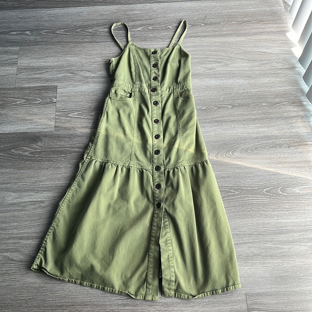 Madewell button front tiered midi dress